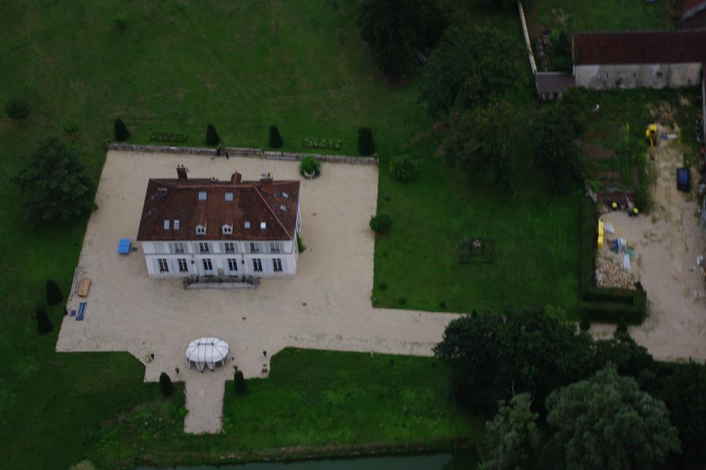 Chateau De Pommeuse Exterior foto